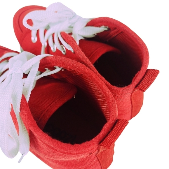 HIGHTOP TENNIS SHOES KIDS SIZE 1 - Picture 5 of 8